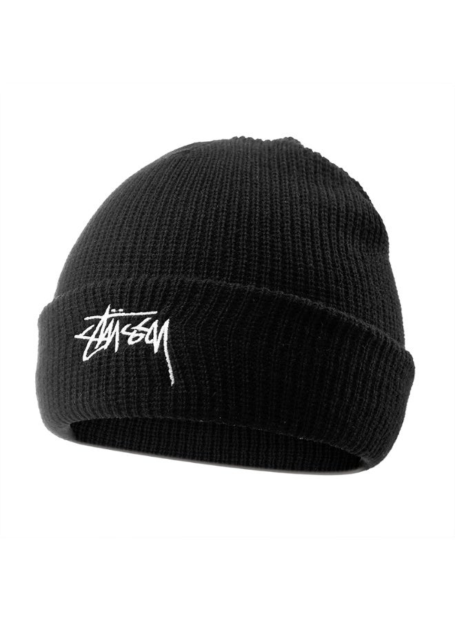 Stüssy Signature Logo Black Ribbed Knit Beanie – Streetwear Essential